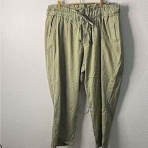 Market & Spruce- Womens Relaxed Fit Joggers - Light Olive- 22W